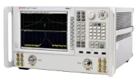N5239A Agilent ネットワーク・アナライザ PNA-L ネットワーク・アナライザ、300 MHz - 8.5 GHz、2- ポート